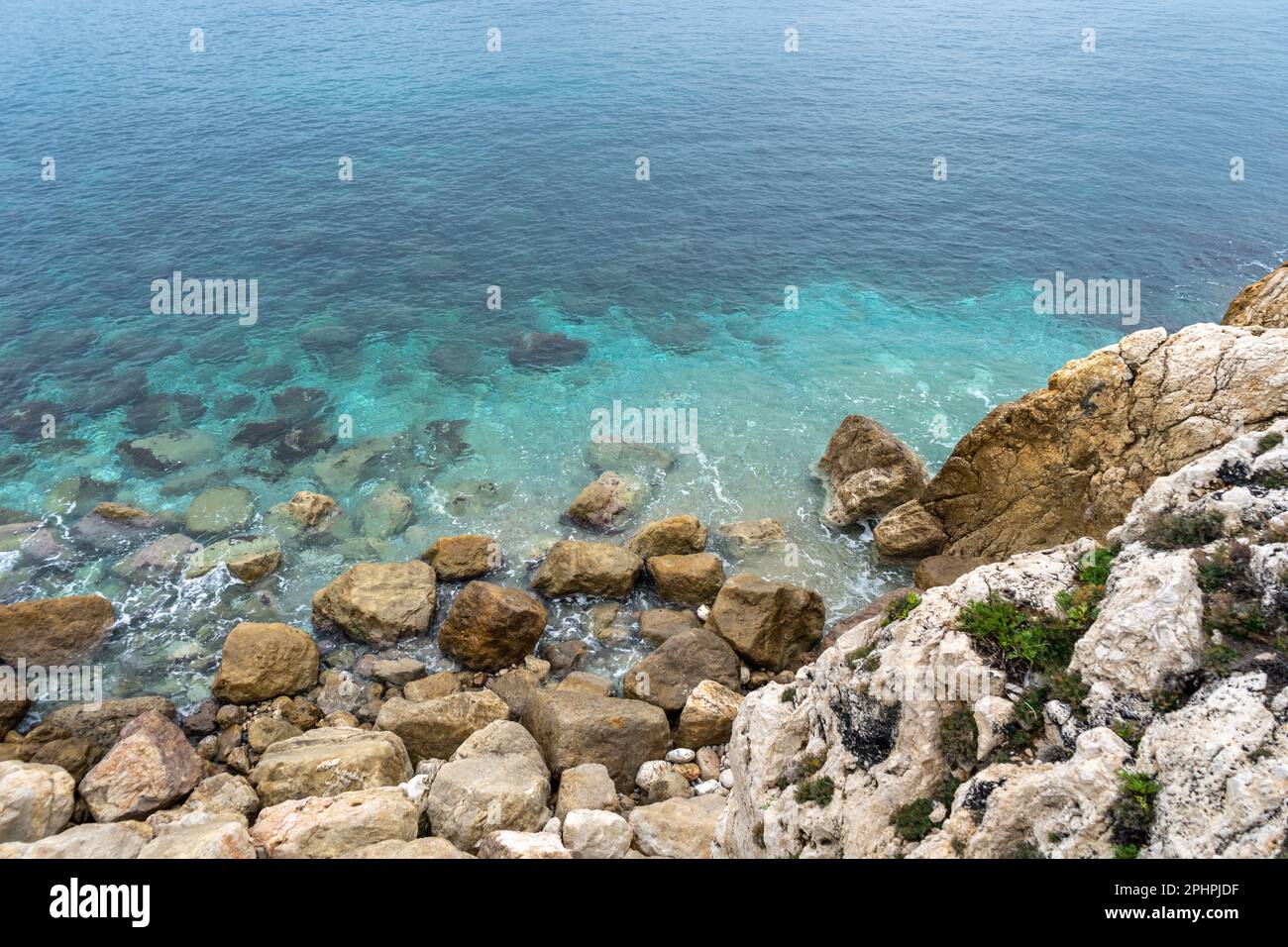 Foamy Transparent Sea Waves, Blue Clear Water on Rocky Beach Texture ...
