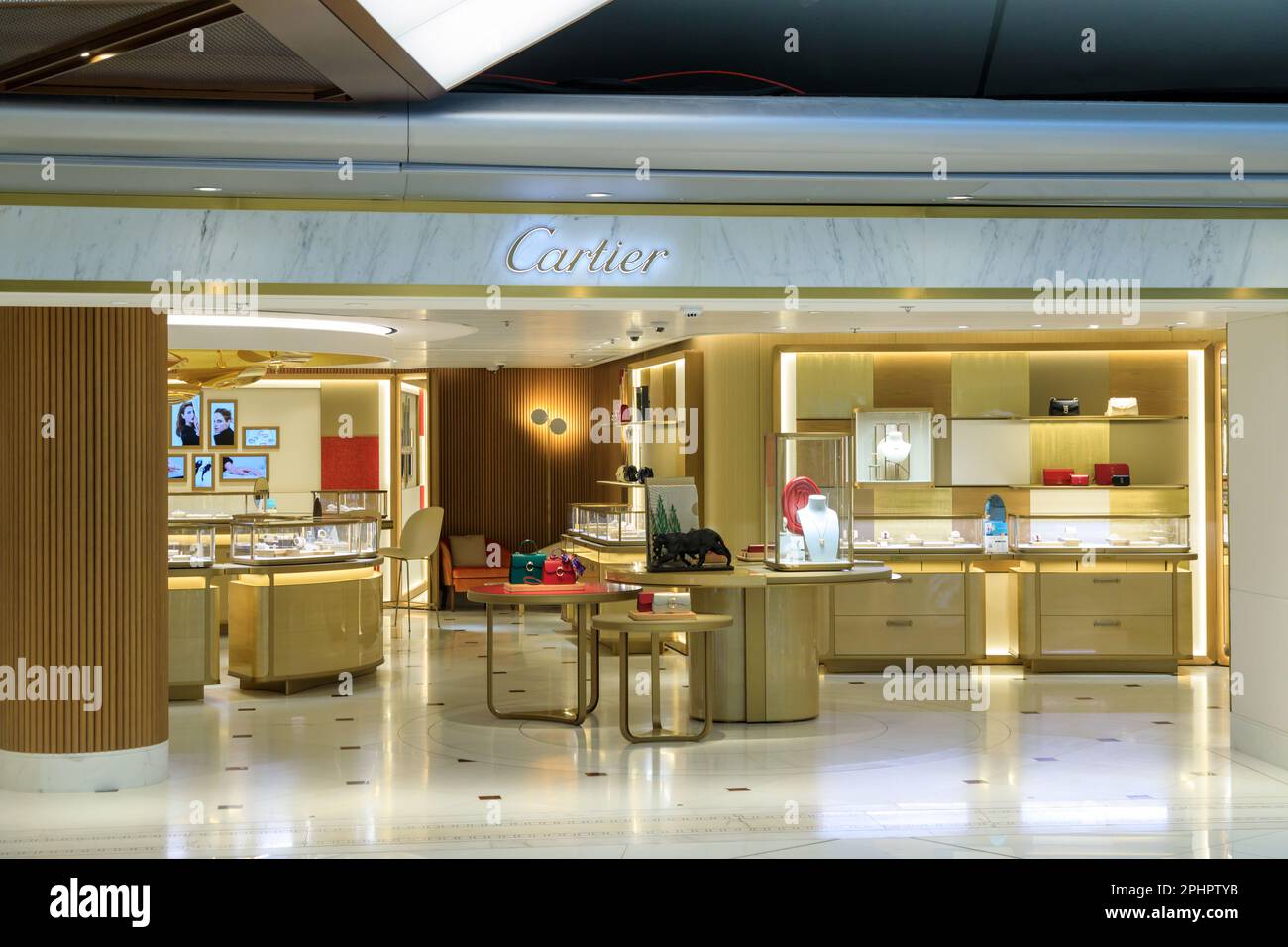 Cartier boutique concept - Interna