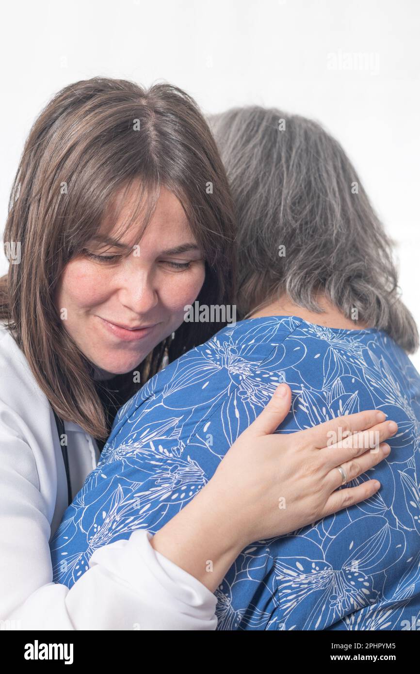 Doctor reassuring female patient hi-res stock photography and images ...