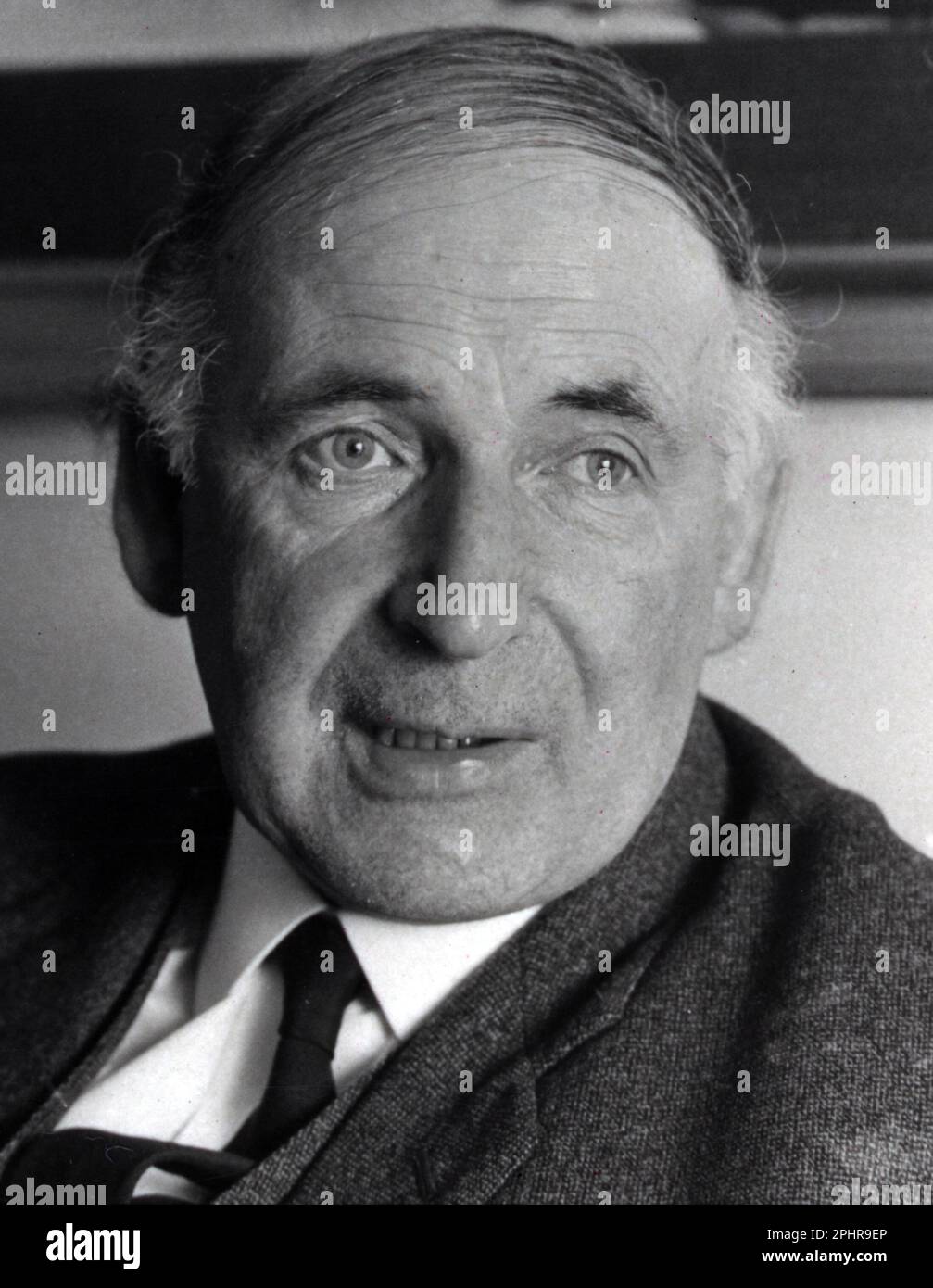 Bernard Lovell, Sir Alfred Charles Bernard Lovell (1913 – 2012) English physicist and radio astronomer. Stock Photo