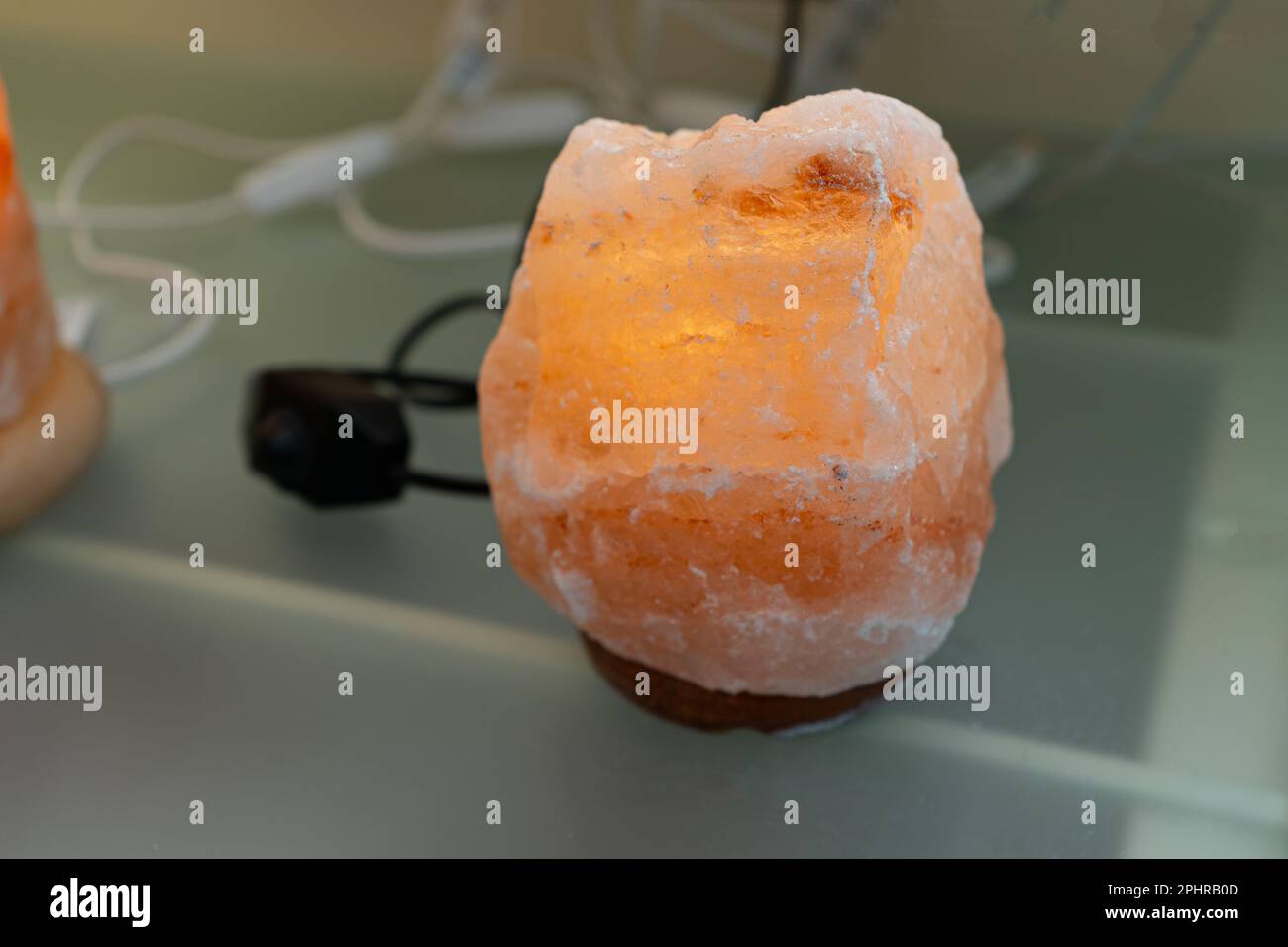 Himalayan Salt Lamp, Pink Salt Crystal Lantern, Glowing Salt Lamp with Healing Effect