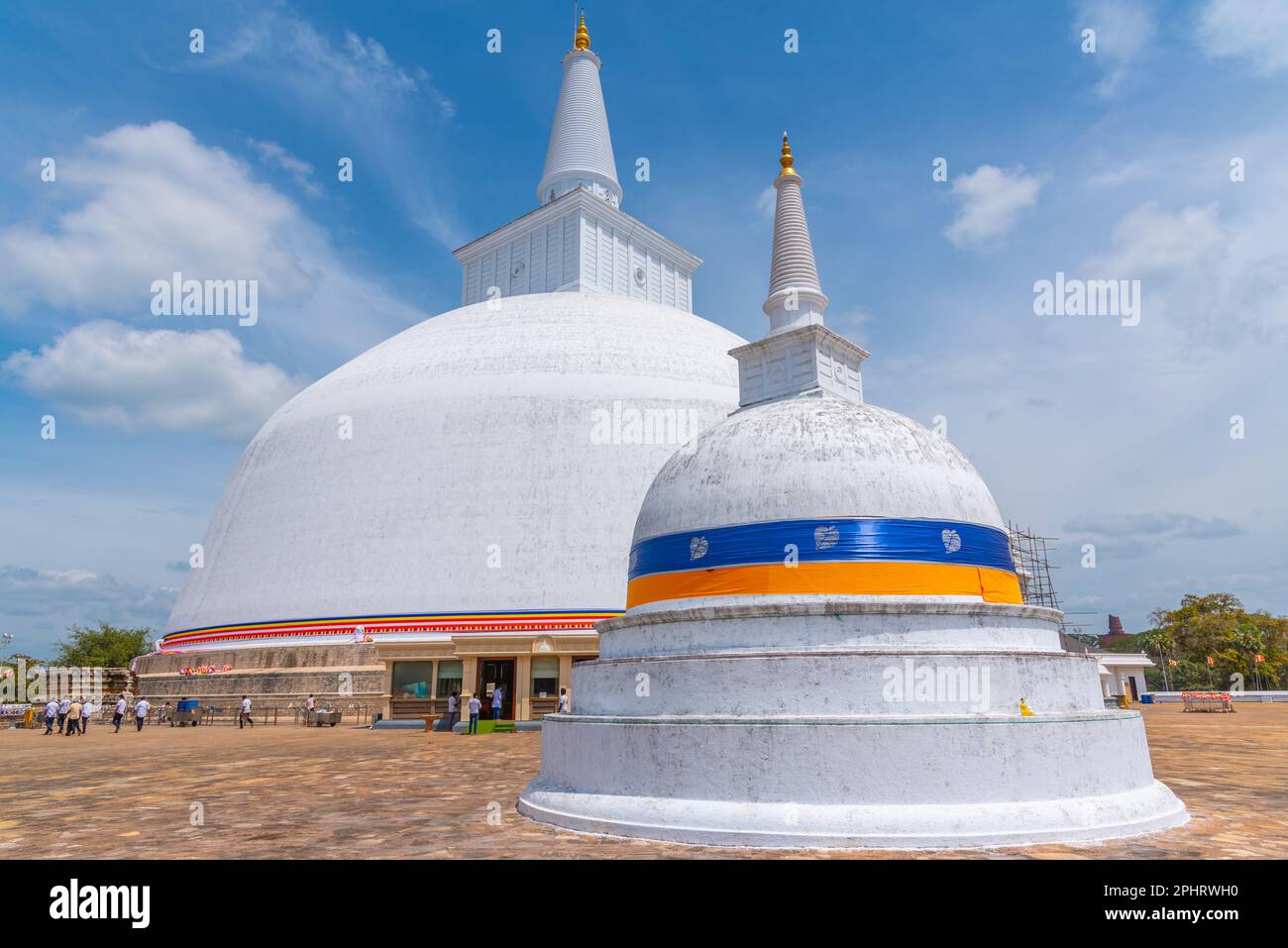 Ruwanweli Maha Seya stupa built in Anuradhapura, Sri Lanka. Stock Photo