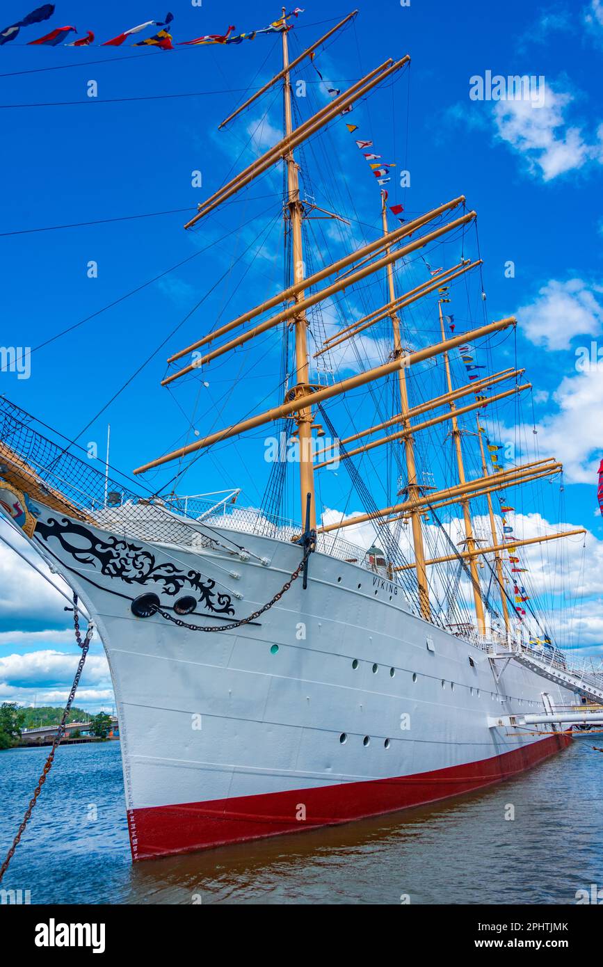 Barken Viking ship in the swedish city Stock Photo Alamy