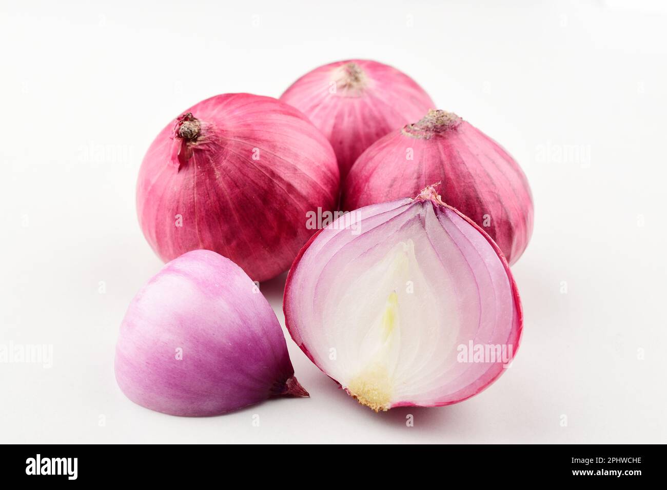 Pink onion hi-res stock photography and images - Alamy