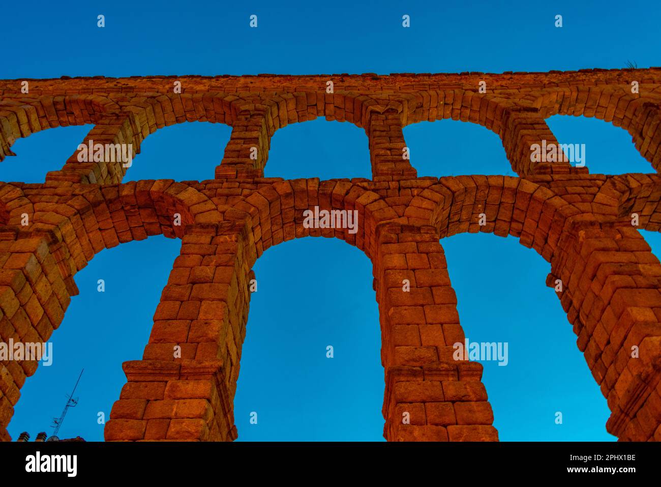 Night view of famous aqueduct at Segovia, Spain Stock Photo - Alamy