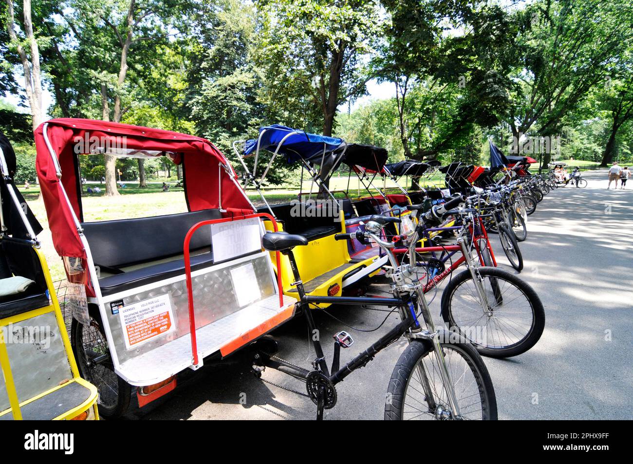 Cycle rickshaws parked at the entrance of Central park, New York City, NY, USA Stock Photo Alamy