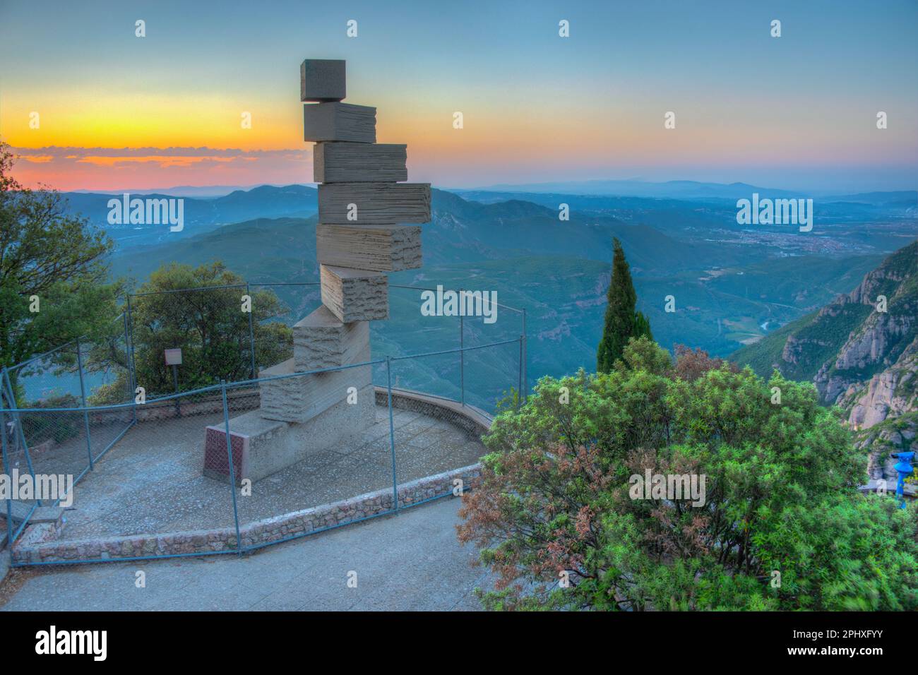 Sculpture stairway to heaven hi-res stock photography and images - Alamy