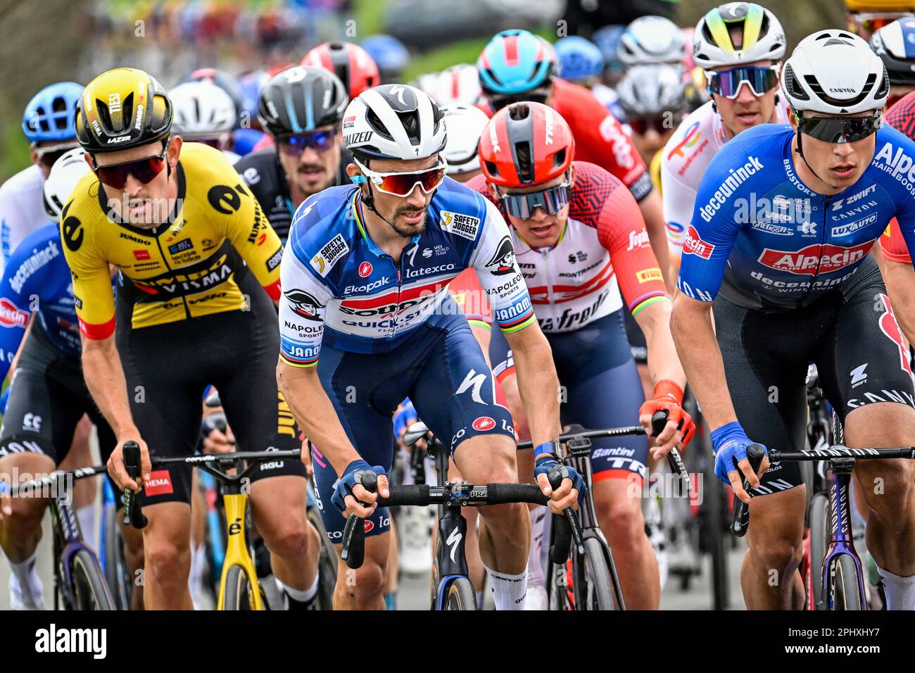 Waregem, Belgium. 29th Mar, 2023. French Julian Alaphilippe of Soudal ...