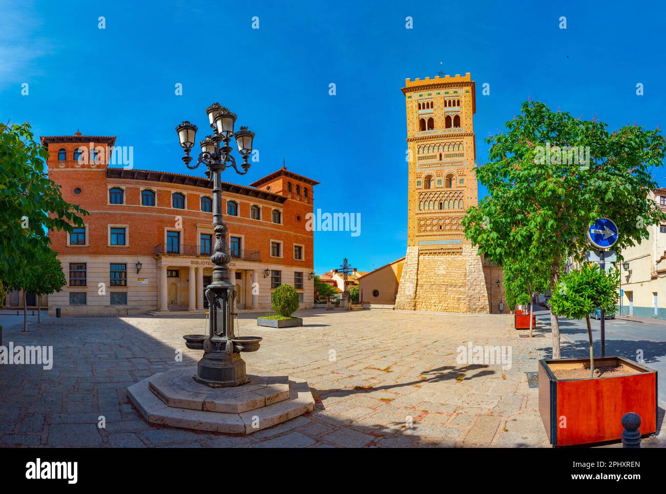 Torre de San Martin in Spanish town Teruel Stock Photo Alamy