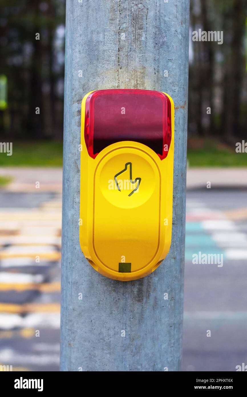 Traffic light button at a pedestrian crossing Stock Photo Alamy