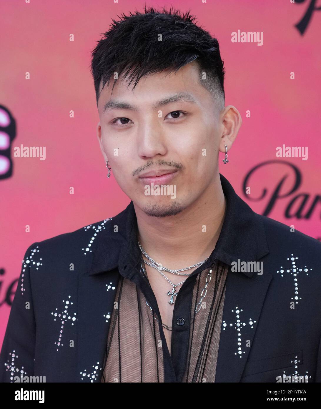 Los Angeles, USA. 29th Mar, 2023. Victor Lau arrives at the Paramount ...