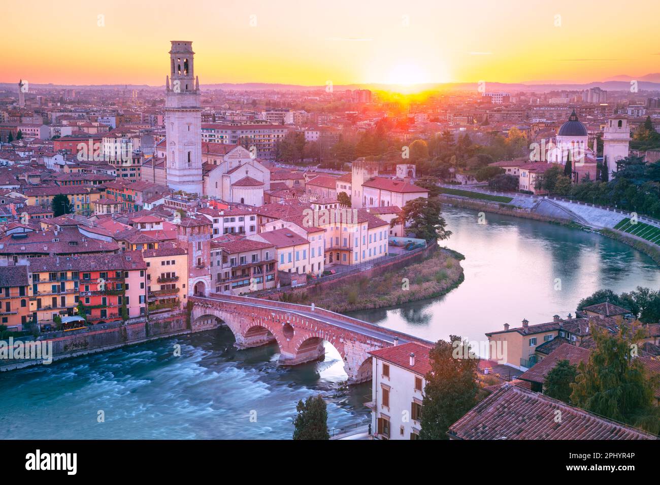 Aerial view verona italy hi-res stock photography and images - Alamy