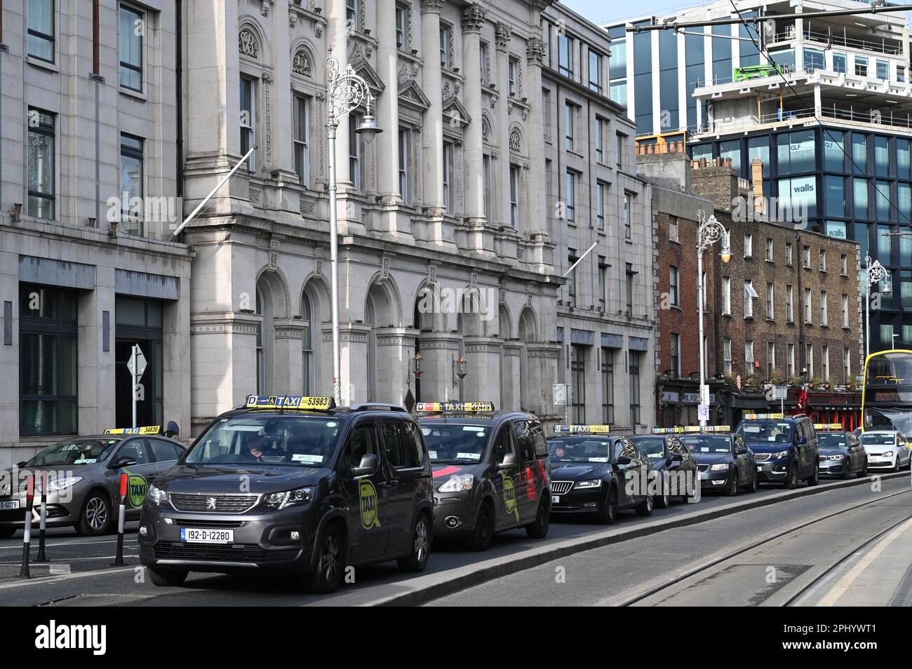 College Green, Dublin. March 2023. Taxis Stock Photo Alamy