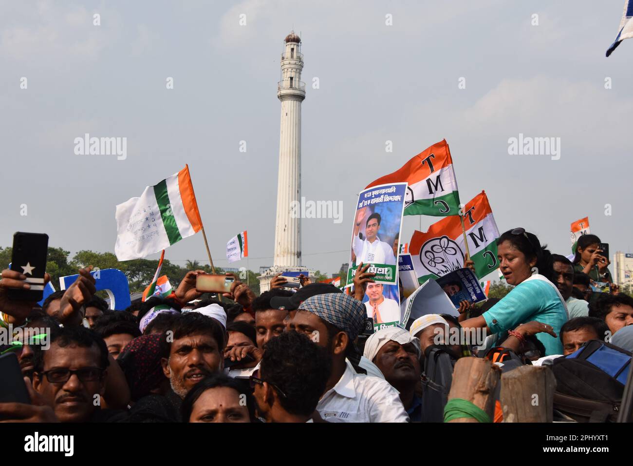 Kolkata, West Bengal, India. 29th Mar, 2023. Trinamool Congress (TMC) supporters react during a public meeting of Abhishek Banerjee, MP and Trinamool Congress (TMC) national general secretary. (Credit Image: © Biswarup Ganguly/Pacific Press via ZUMA Press Wire) EDITORIAL USAGE ONLY! Not for Commercial USAGE! Stock Photo