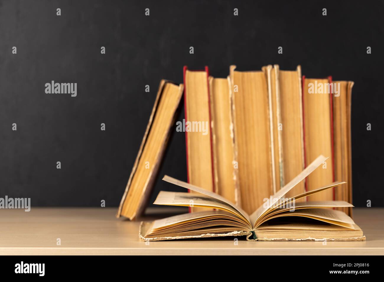 Old books images hi-res stock photography and images - Alamy