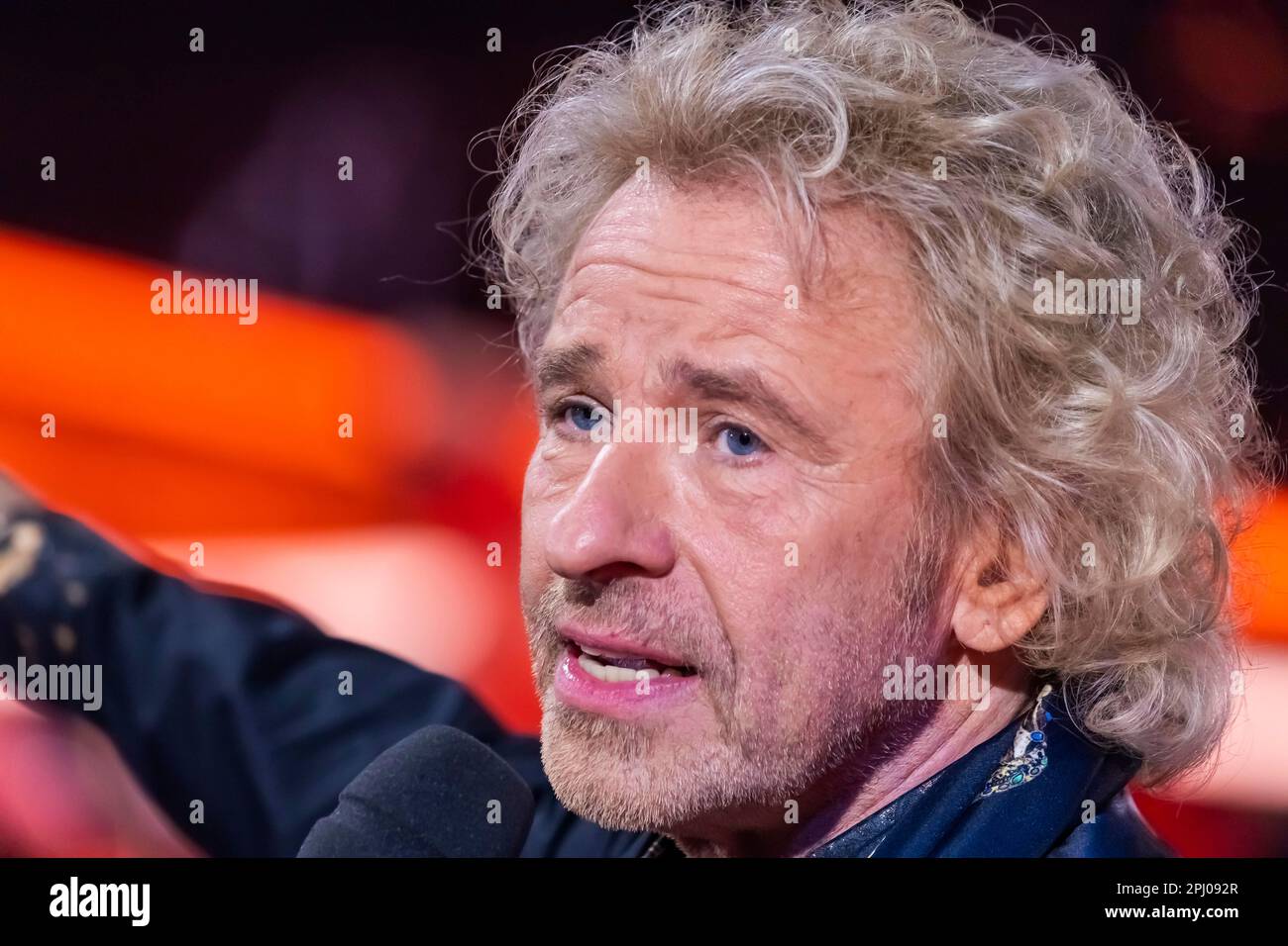 Presenter Thomas Gottschalk, portrait. 50 years of ZDF Hitparade, anniversary show of the TV classic with hit songs and hit parade artists, recording Stock Photo