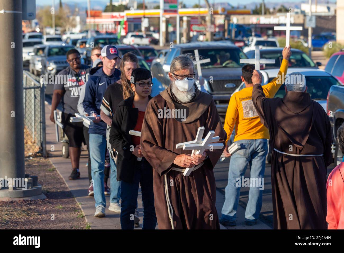 Douglas, Arizona, Healing Our Borders prayer vigil remembers migrants who died crossing the U.S