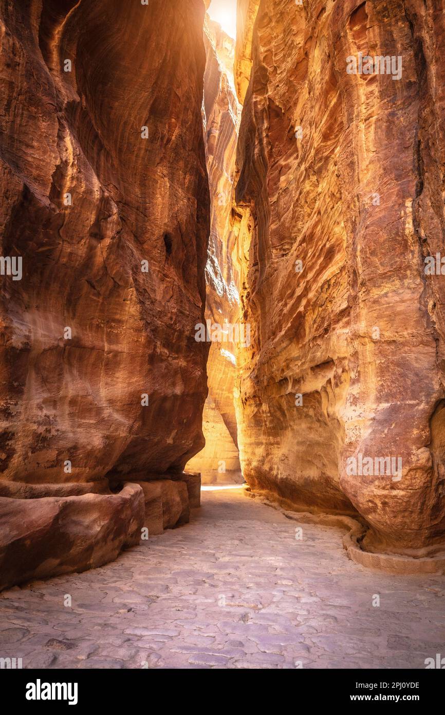 canyon road to the treasure of petra in jordan Stock Photo