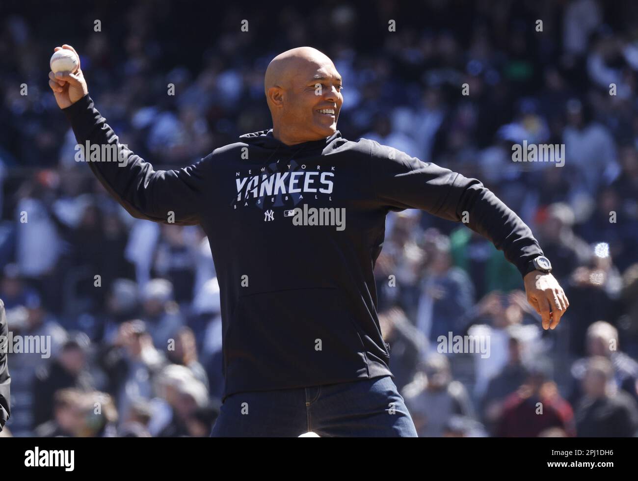 Yankees shirt hi-res stock photography and images - Alamy