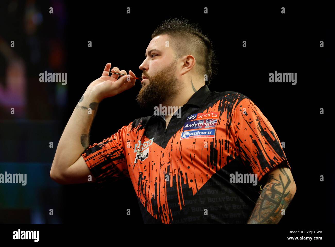 Berlin, Germany. 30th Mar, 2023. Darts: League, 9. league day in the Mercedes-Benz Michael Smith during the throw. Credit: Jean-Marc Wiesner/dpa/Alamy Live News Stock - Alamy