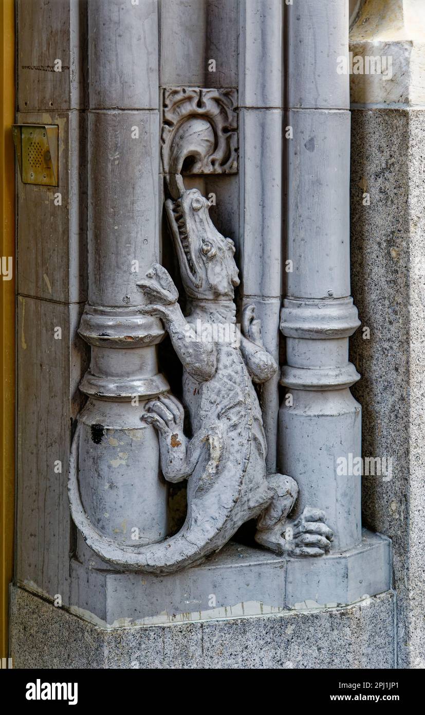 A pair of alligators guard the entrance at Liberty Tower, 55 Liberty Street. Stock Photo