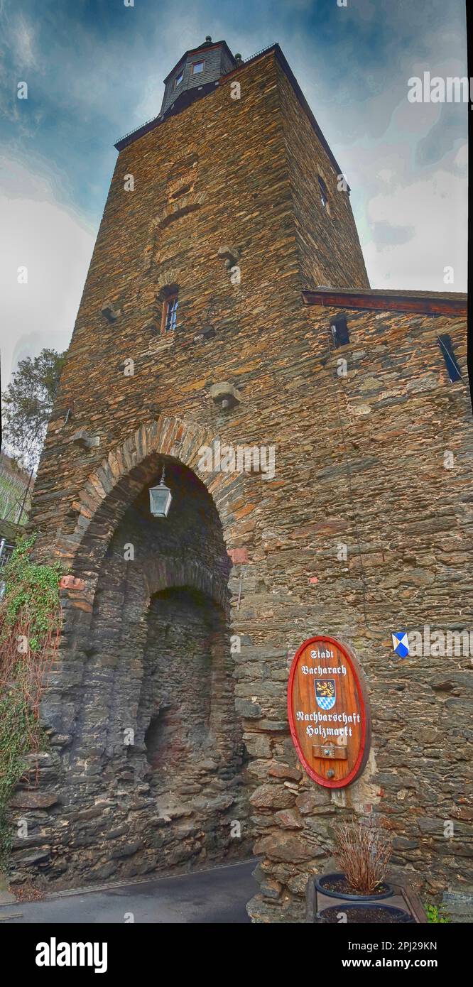 Entrance, city wall, leading into town ,Bacharach (Bacharach am Rhein),  Mainz-Bingen district, Germany Stock Photo