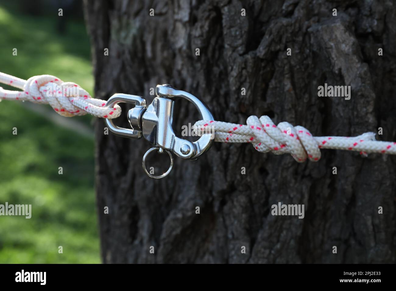 Safety equipment carabiner ropes climbing hi-res stock photography and ...