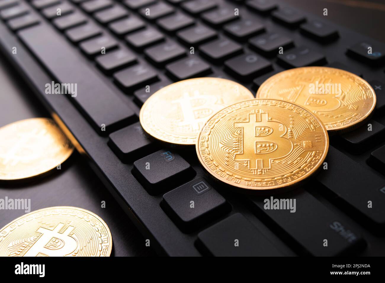 Bitcoin Set Bitcoin crypto currency set hi-res stock photography and images - Alamy