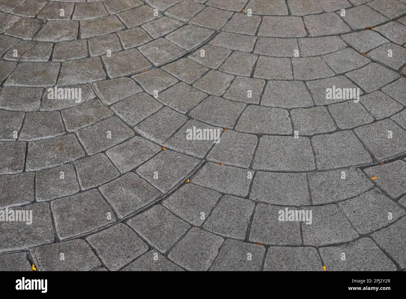 stamped-concrete-pavement-cobblestones-p