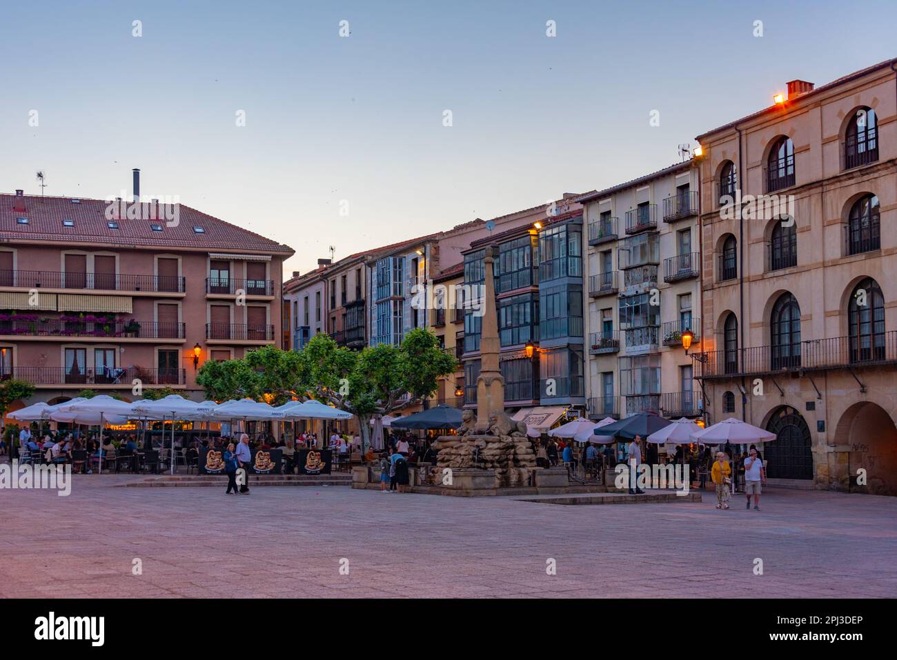 Mayor street night view hi-res stock photography and images - Alamy