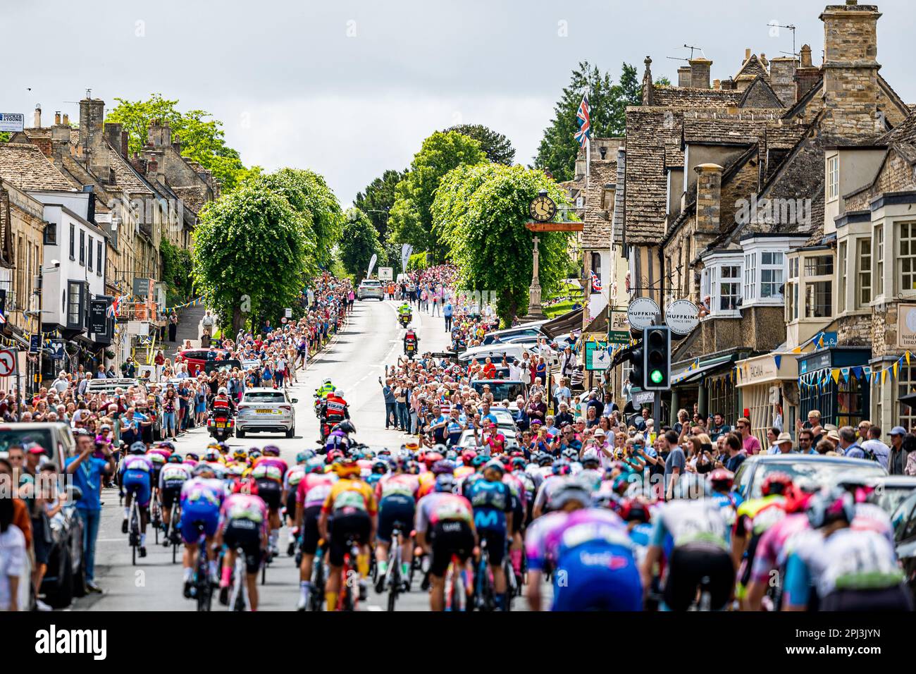 Picture By Alex Whitehead SWpix 11 06 2022 Cycling UCI Women picture-by-alex-whitehead-swpix-11-06-2022-cycling-uci-women