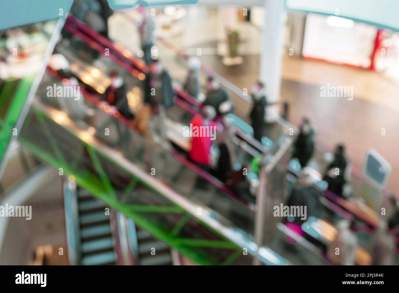 Blurred view escalator shopping mall hi-res stock photography and ...