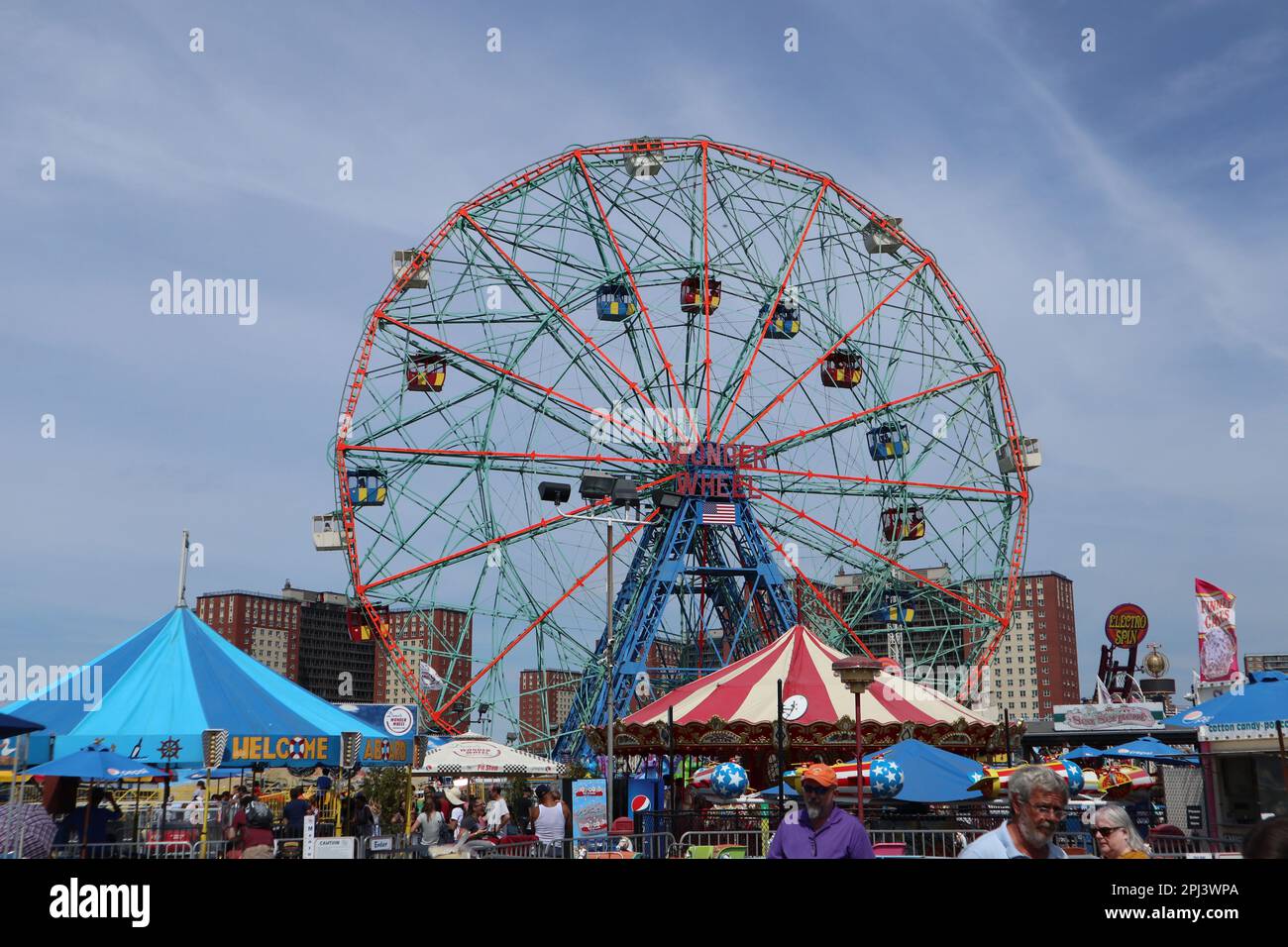 Riding the big wheel hi-res stock photography and images - Alamy