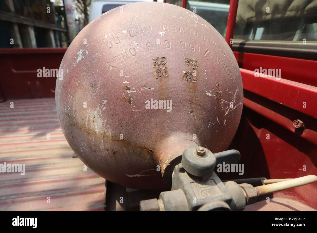 The majority of cars in Dhaka now run on compressed natural gas or CNG