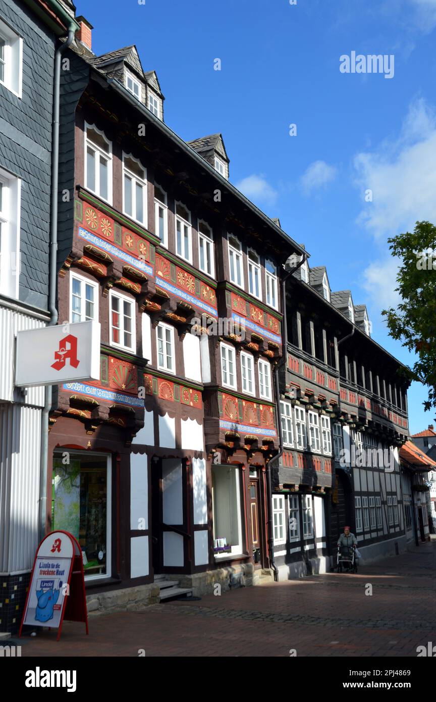 Germany, Lower Saxony, Goslar:  colourfully decorated timber-frame houses in the old quarter. Stock Photo