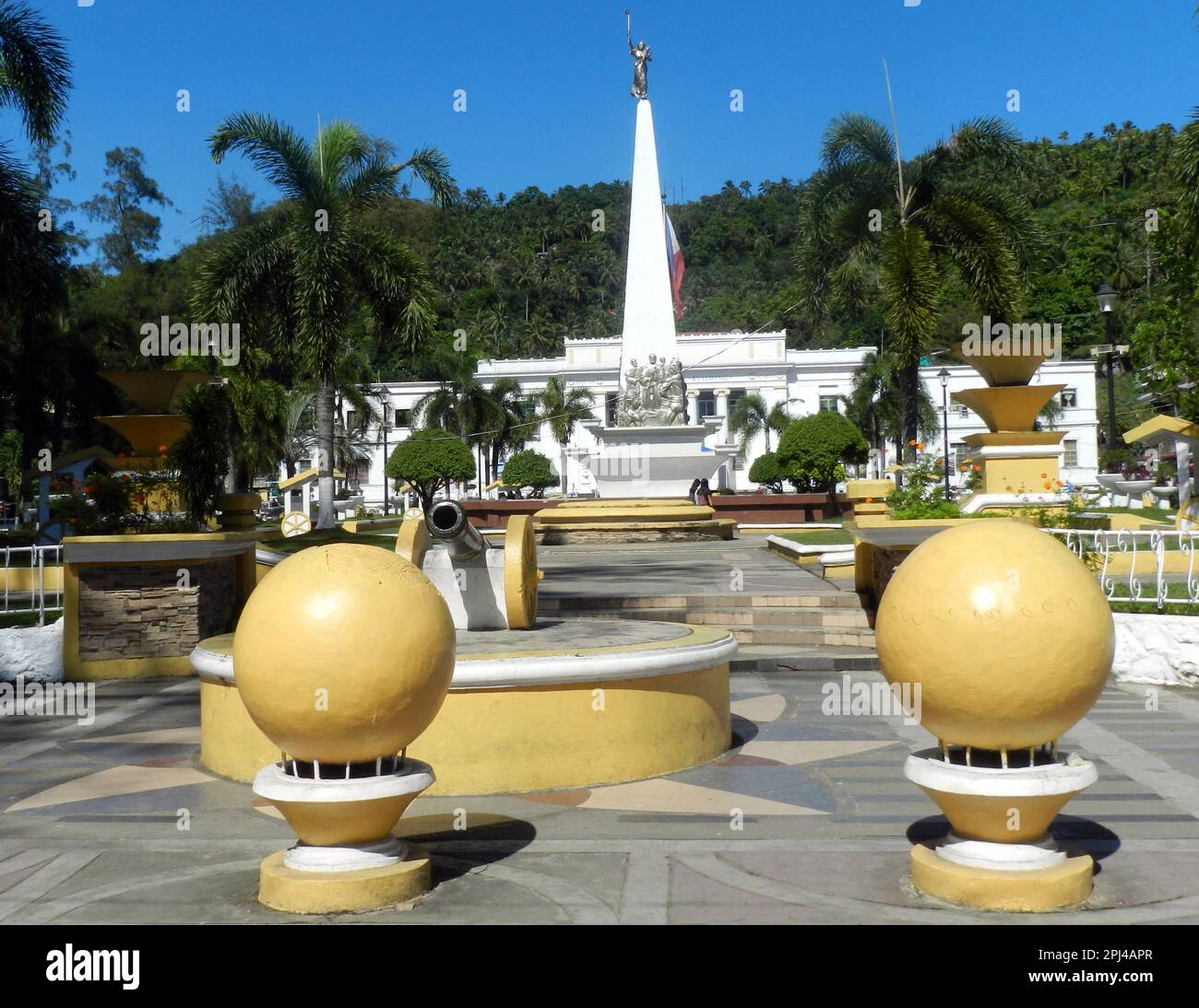 The Philippines, Samar Island, Catbalogan: view of the obelisk in Samar ...