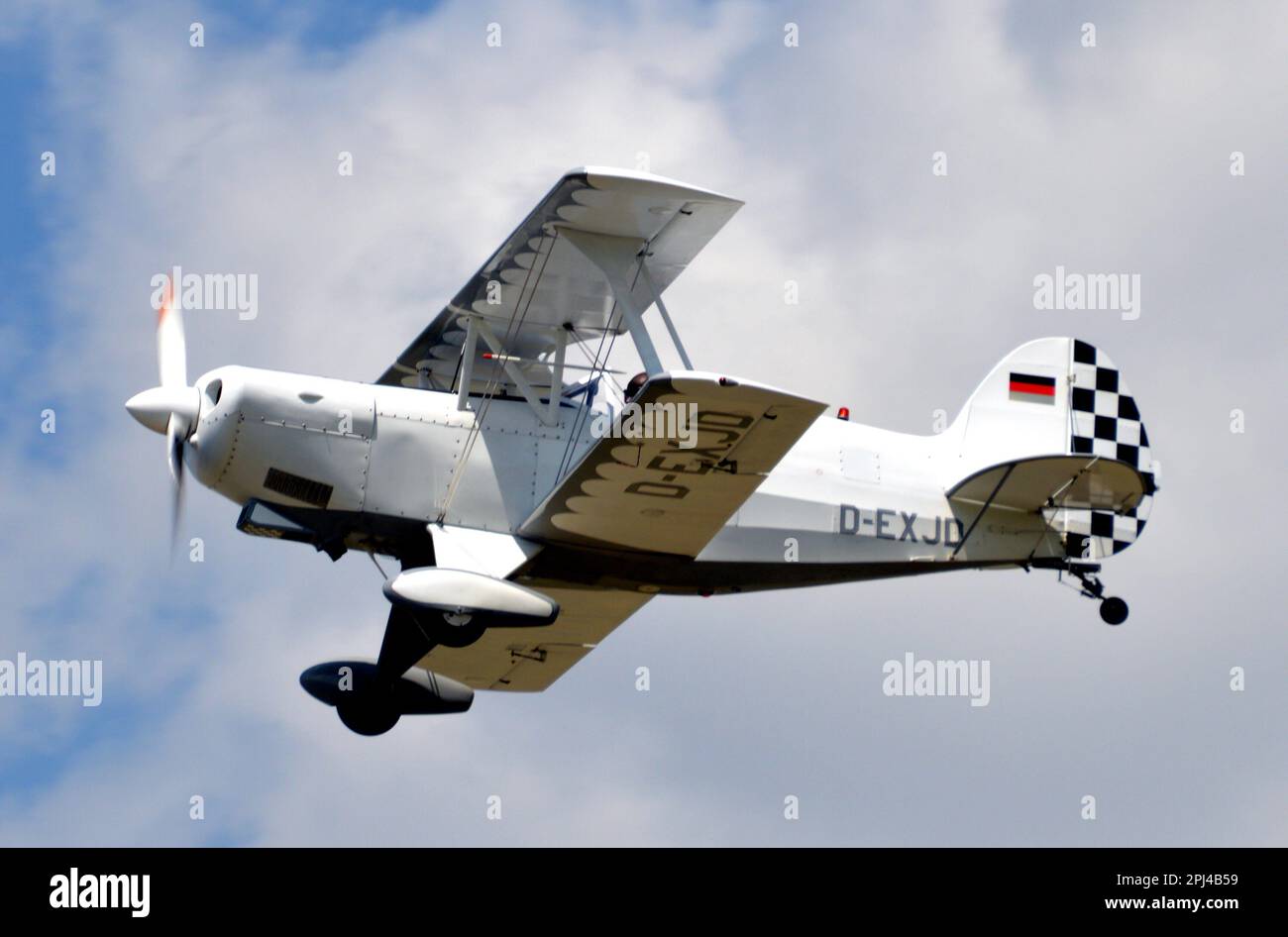 Acro sport biplane hi-res stock photography and images - Alamy
