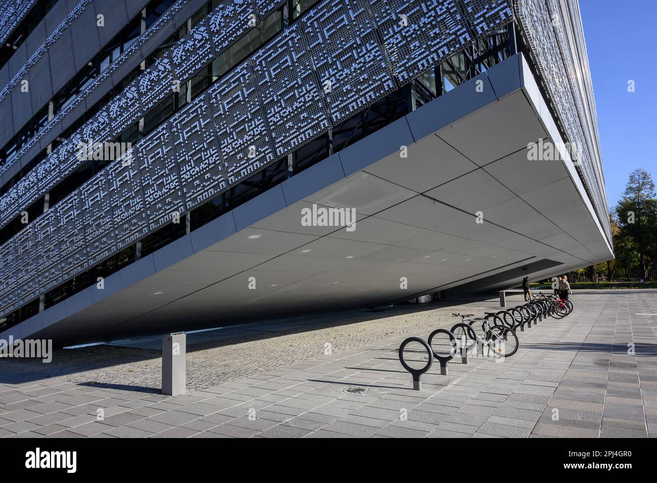 Aluminium pixel cladding hi-res stock photography and images - Alamy