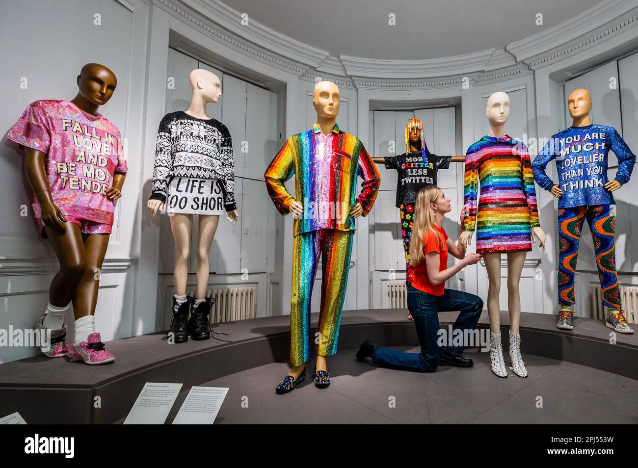 Taylor swift rainbow outfit cheap