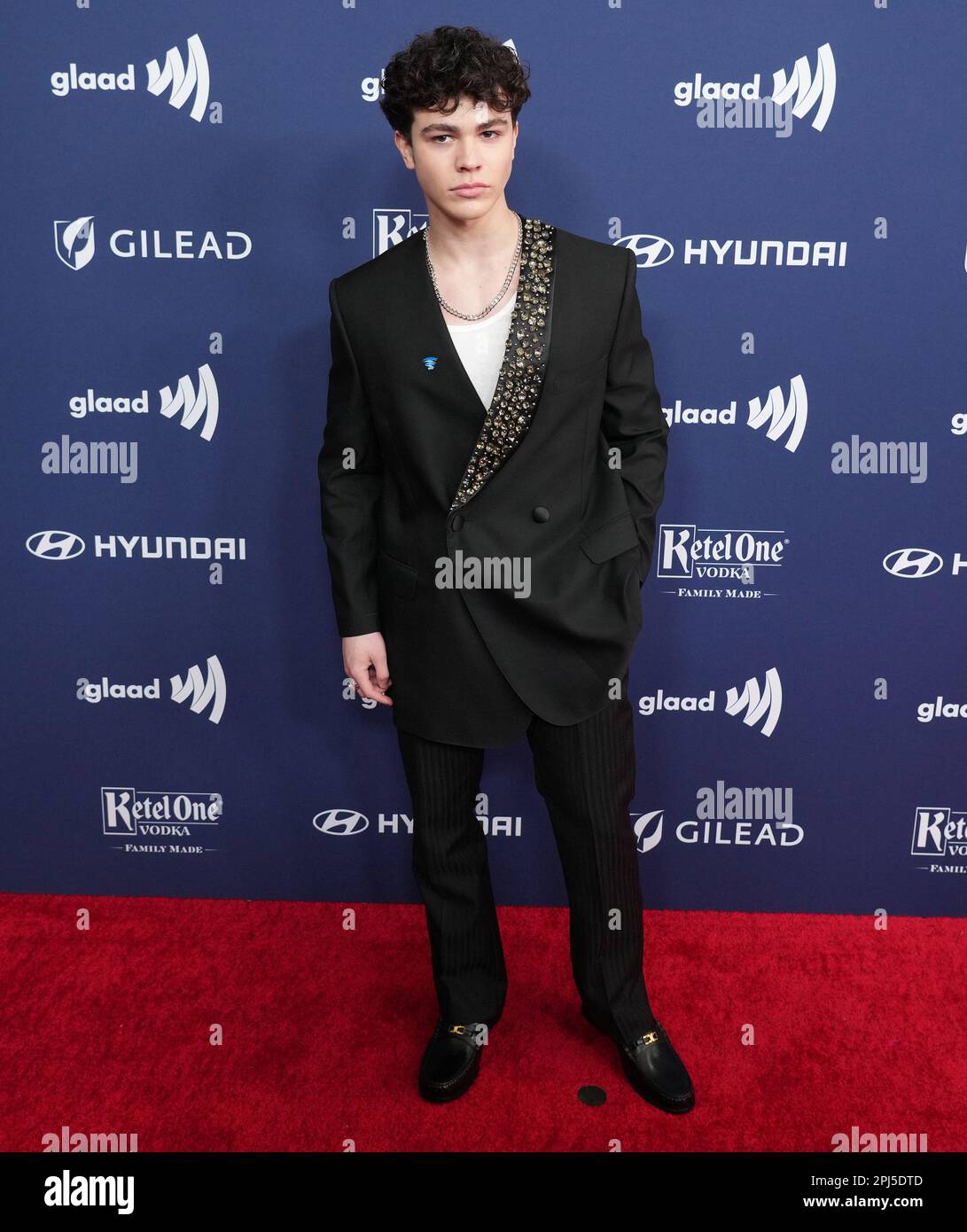 Zackary Arthur arrives at the 34th Annual GLAAD Media Awards held at