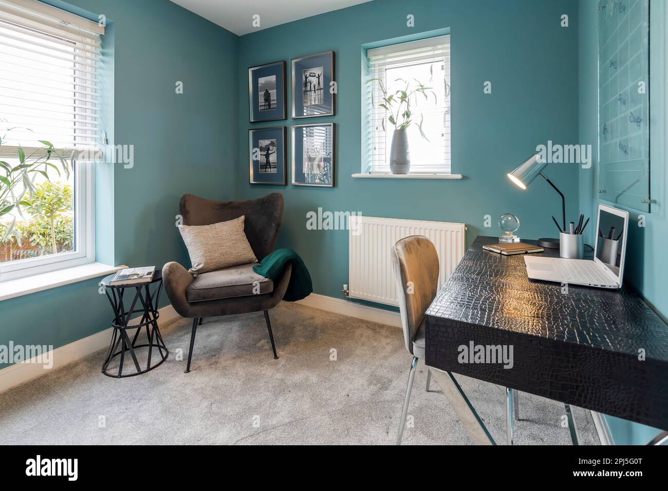 Home Office Interior Design Stock Photo - Alamy