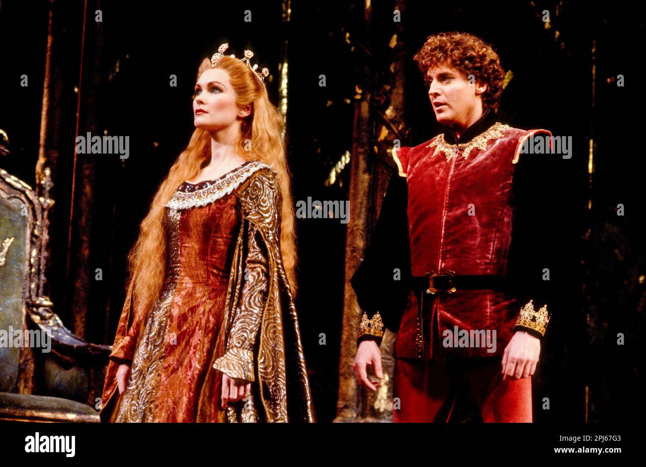 Fiona Fullerton (Guenevere), Robert Meadmore (Lancelot Du Lac) in CAMELOT at the Apollo Victoria, London SW1  23/11/1982  book & lyrics: Alan Jay Lerner  music: Frederick Loewe  design: Desmond Heeley  lighting: David Hersey  director: Michael Rudman Stock Photo