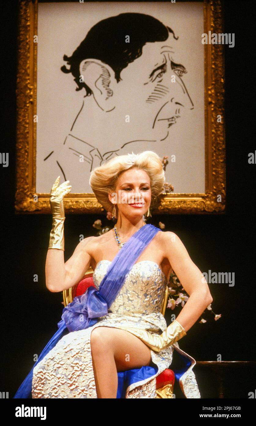 Pamela Stephenson in CHARLES CHARMING’S CHALLENGES ON THE PATHWAY TO THE THRONE by Clive James at the Apollo Theatre, London W1  10/06/1981  design: Roger Glossop  director: Kerry Crabbe Stock Photo