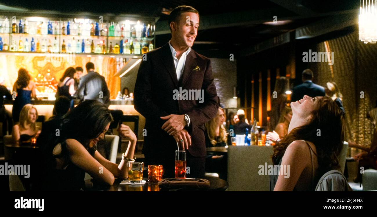 USA. Emma Stone and Ryan Gosling in a scene from the (C)Warner Bros movie:  Crazy, Stupid, Love (2011). Plot: A middle-aged husband's life changes  dramatically when his wife asks him for a, image size:1300x749