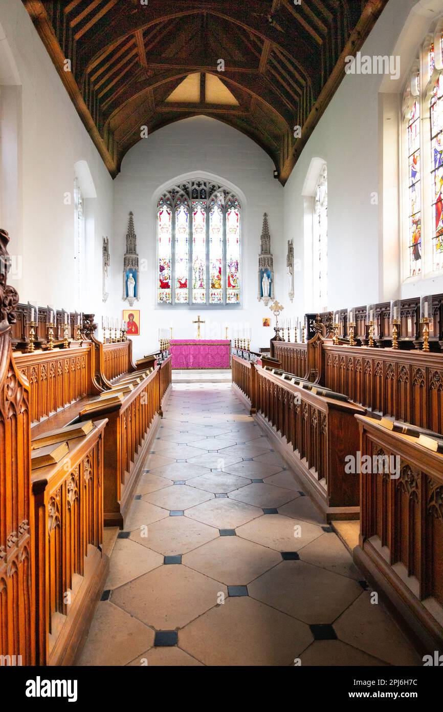 magdalene-college-cambridge-chapel-hi-res-stock-photography-and-images