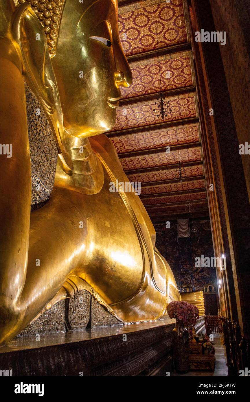 The Temple of the Reclining Buddha, or Wat Pho, in Bangkok is the ...