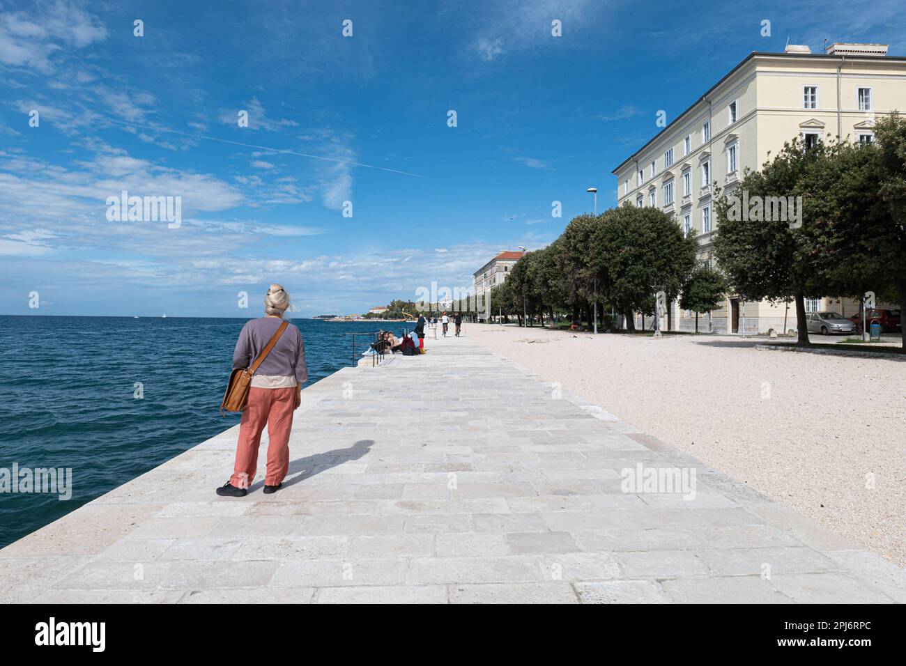 Zadar est une ville côtière située en Croatie, connue pour son riche patrimoine culturel et historique. L'une des principales attractions de la ville Stock Photo