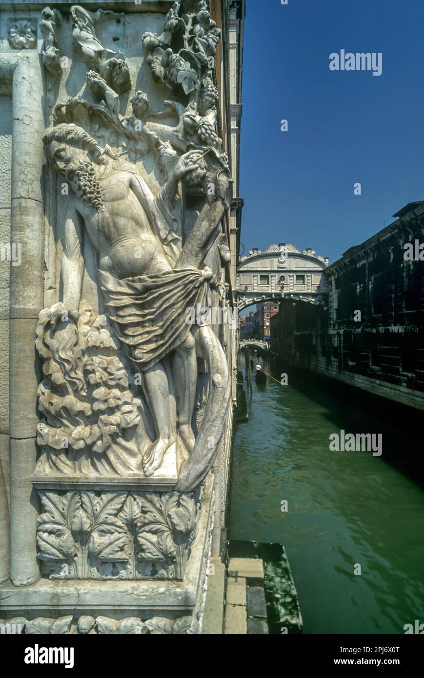 DRUNKEN NOAH CARVING DOGE’S PALACE BRIDGE OF SIGHS RIO DI PALAZZO
