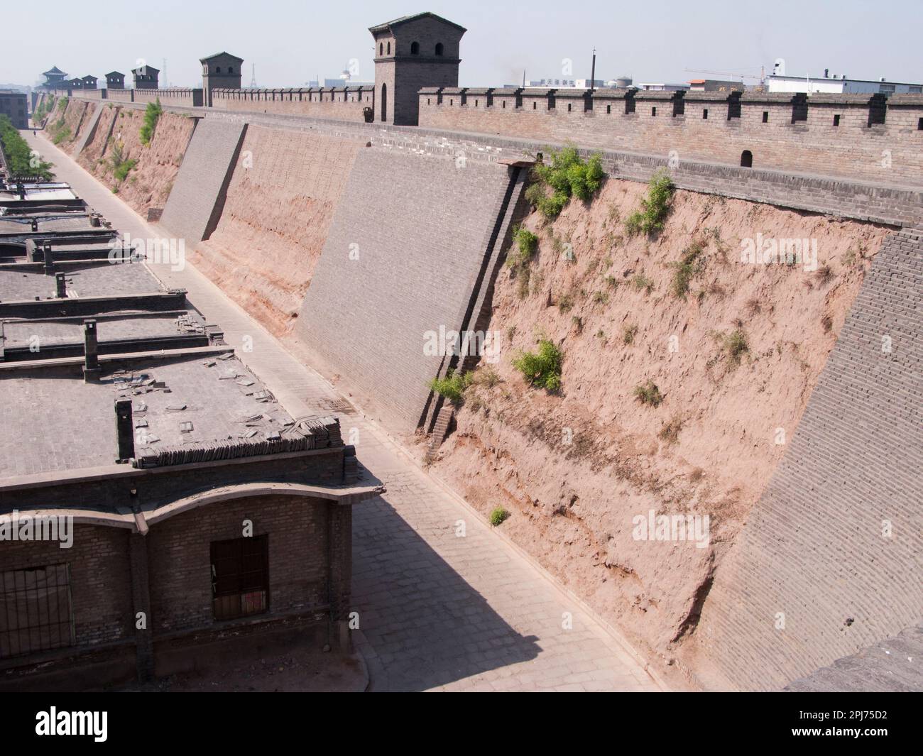 Restored walls around Pingyao, officially Pingyao Ancient City, walled city in central Shanxi, famed for its importance in Chinese economic history. Some sections are left unrestored. PRC China. (125) Stock Photo