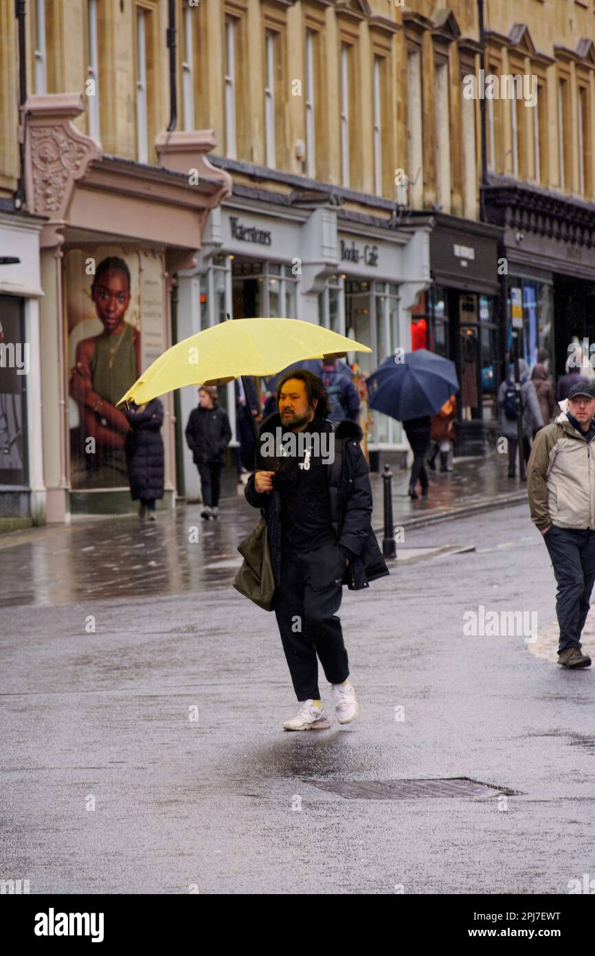 Bath in the rain Stock Photo Alamy